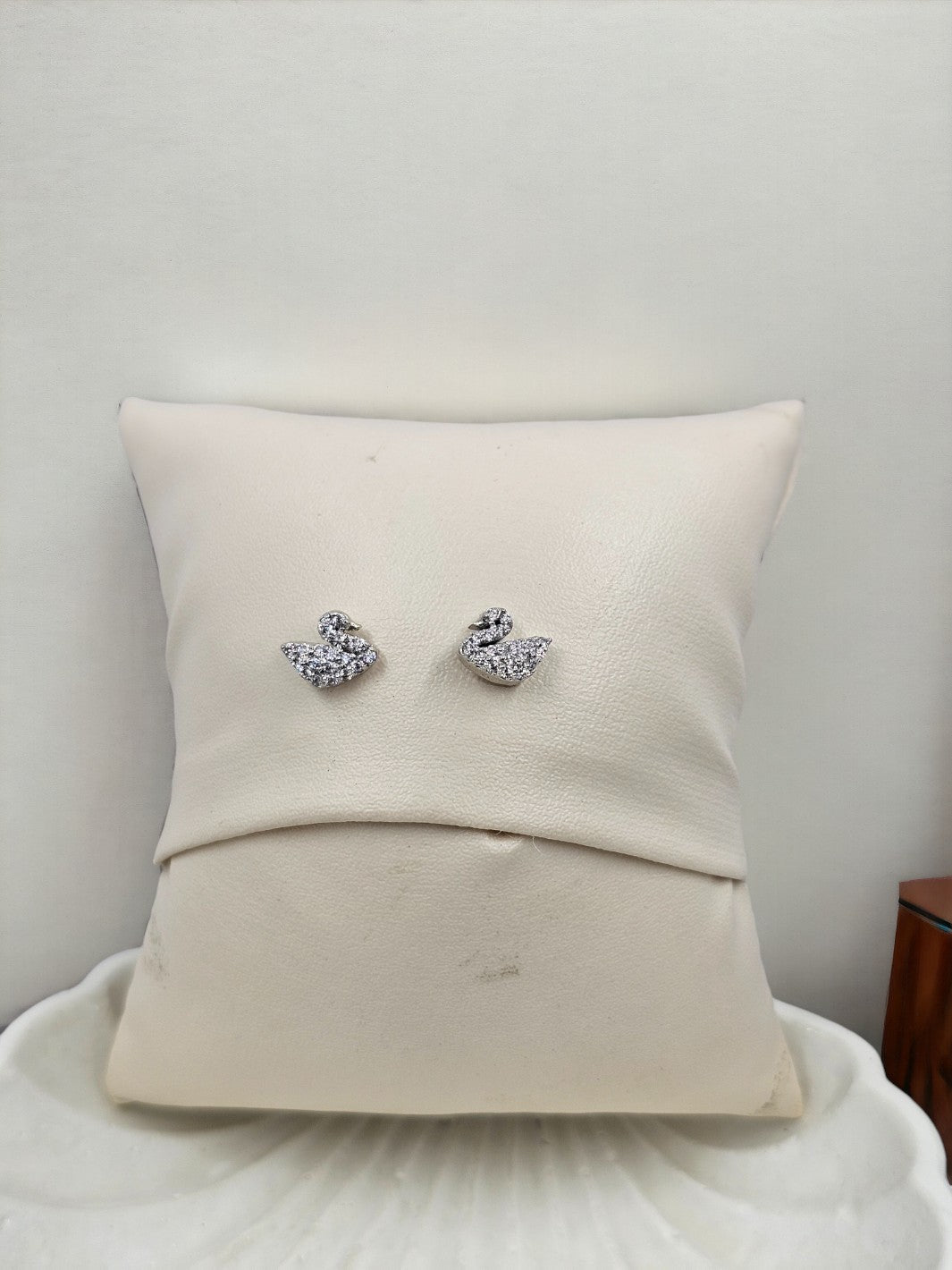 Swan Shaped Pendant Set - PSA Jewels