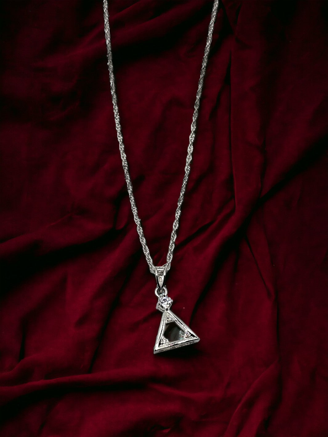 Vintage-Geometric-Triangle-Pendant - PSA Jewels