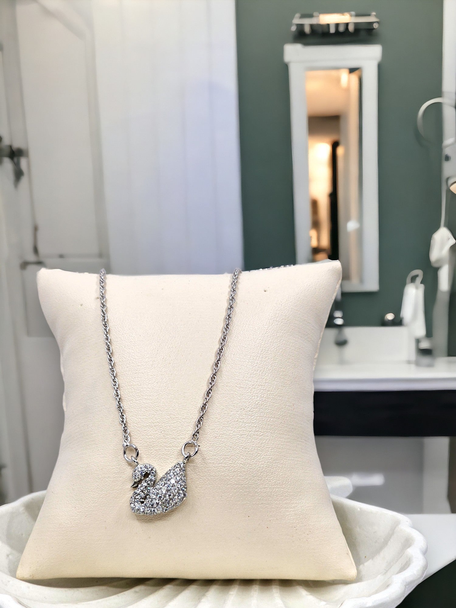 Swan Shaped Pendant Set - PSA Jewels