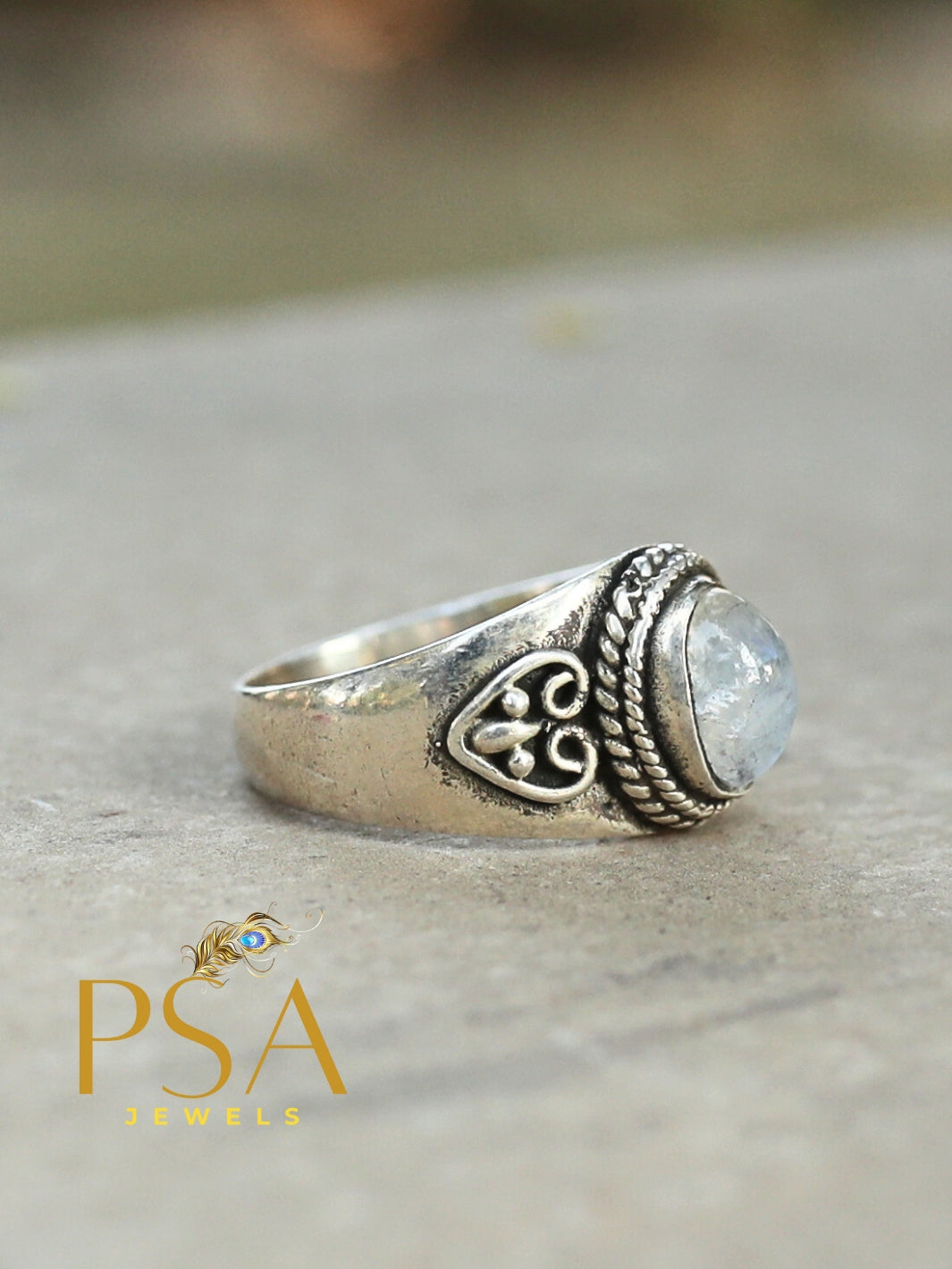 Moon Aura Ring - PSA Jewels