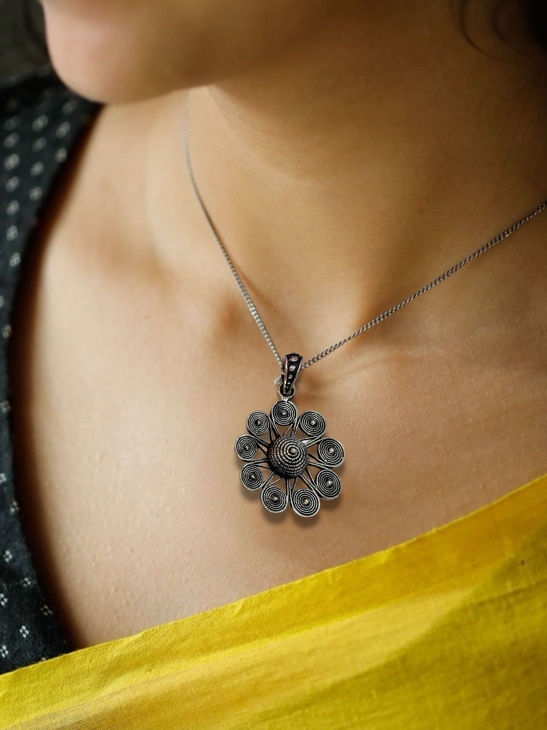 Silver Floral Pendant with chain - PSA Jewels