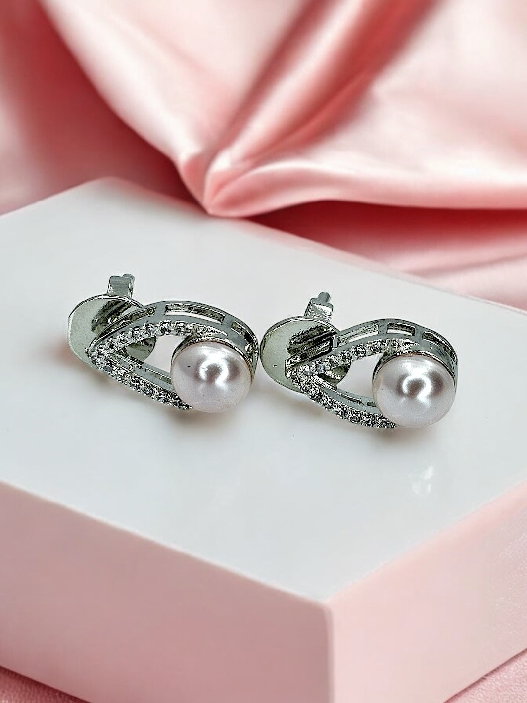 Dainty Pearl Silver Earring - PSA Jewels