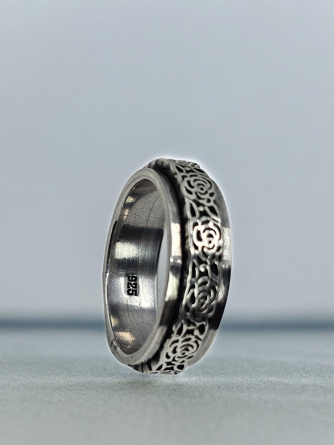 Rose Design Band Ring - PSA Jewels