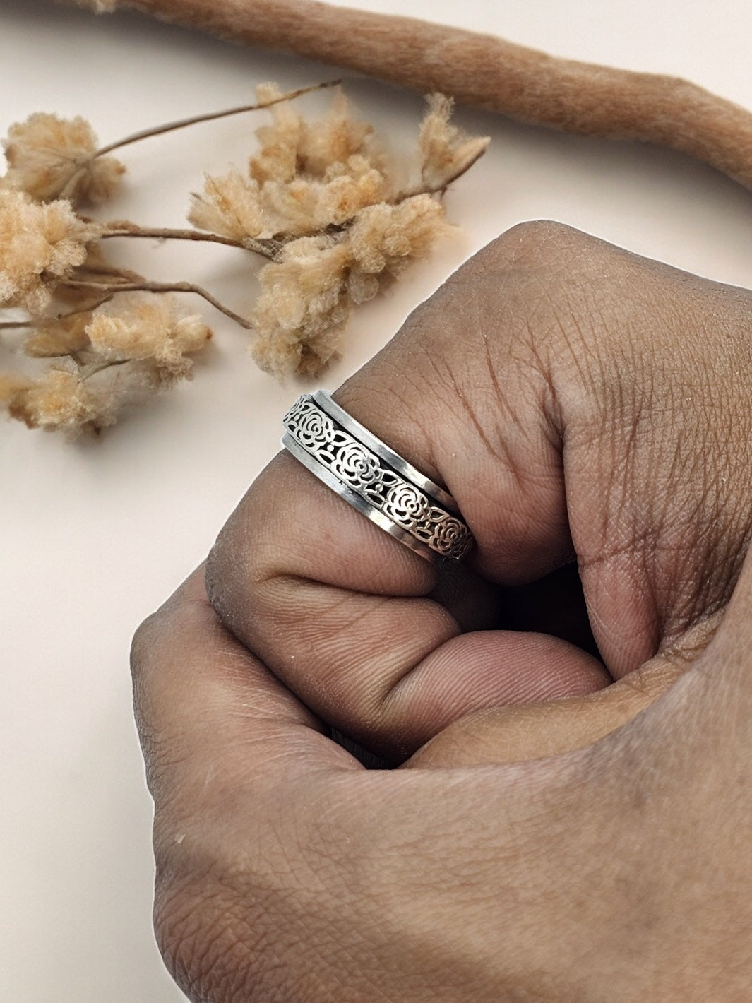 Rose Design Band Ring - PSA Jewels