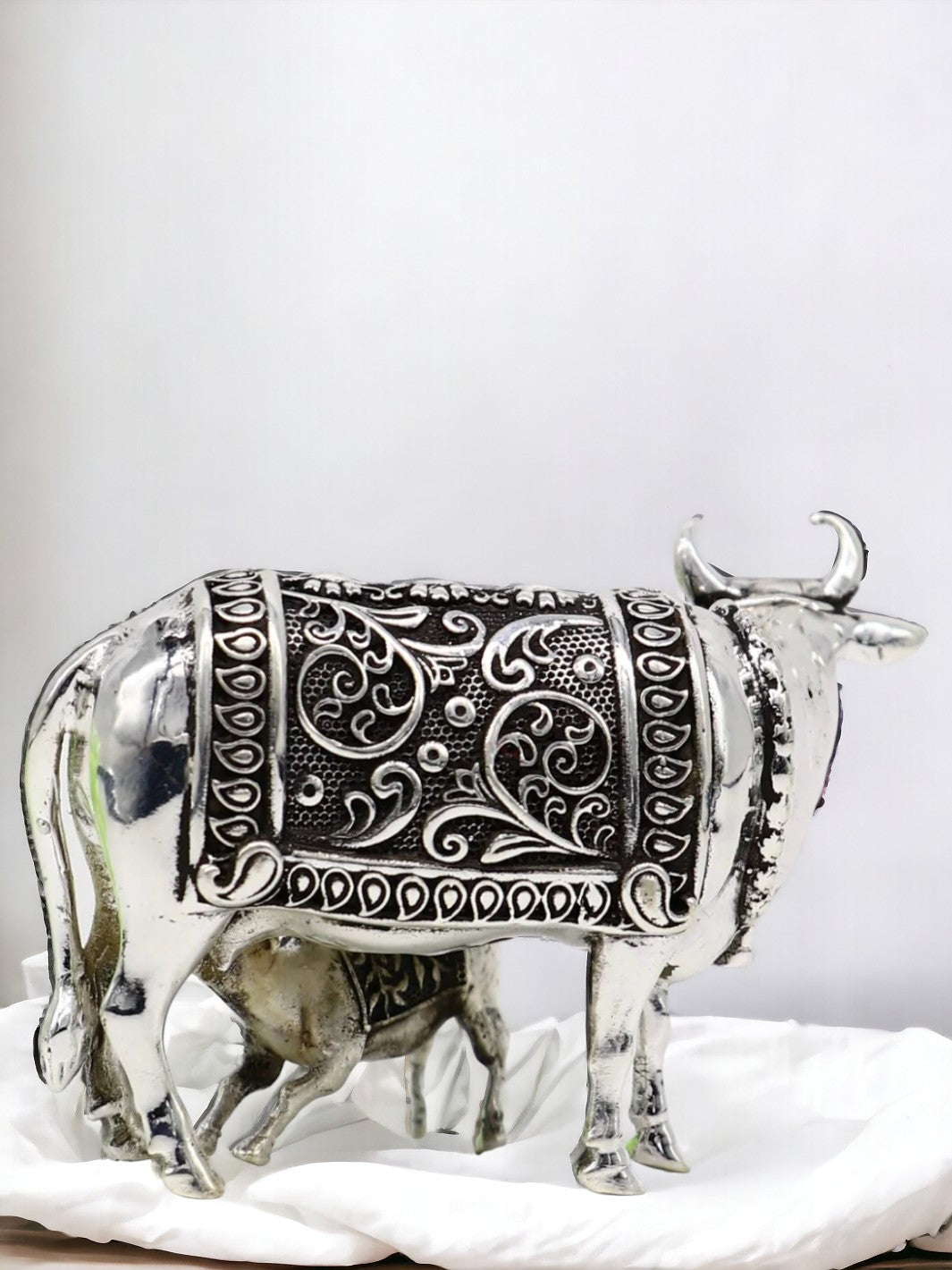 Kamdhenu Cow and Calf Idol