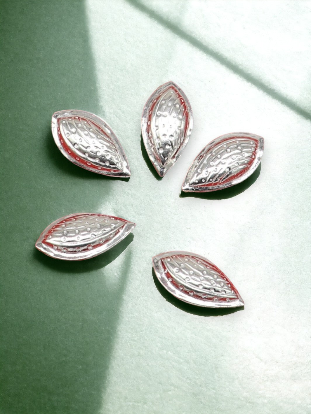 Silver Badam/ Almonds (5 pieces)