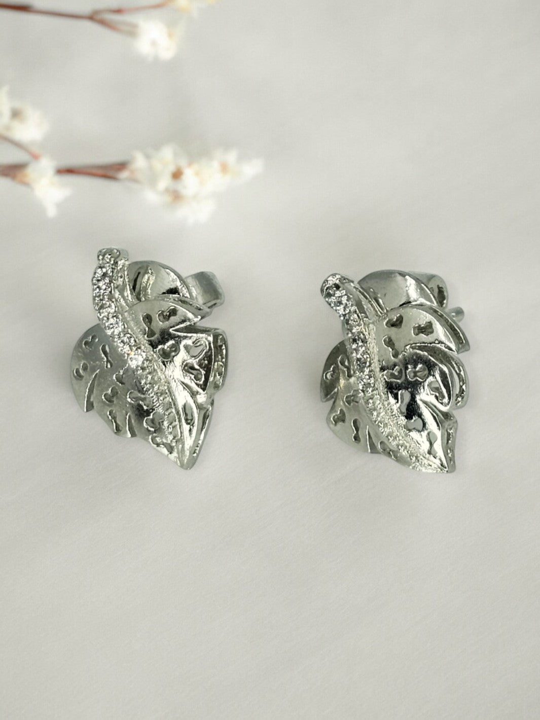 Dazzling Crystal Leaf Silver Earring