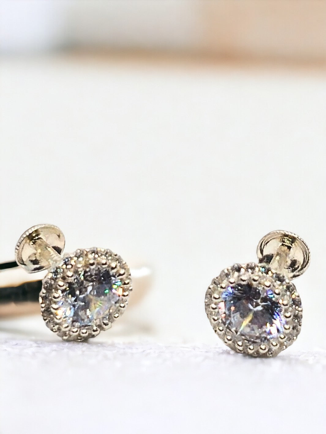 Floral Shape Zircon Earring - PSA Jewels