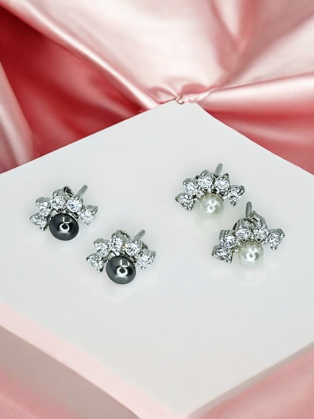 Flower shaped pearl Silver Earring - PSA Jewels