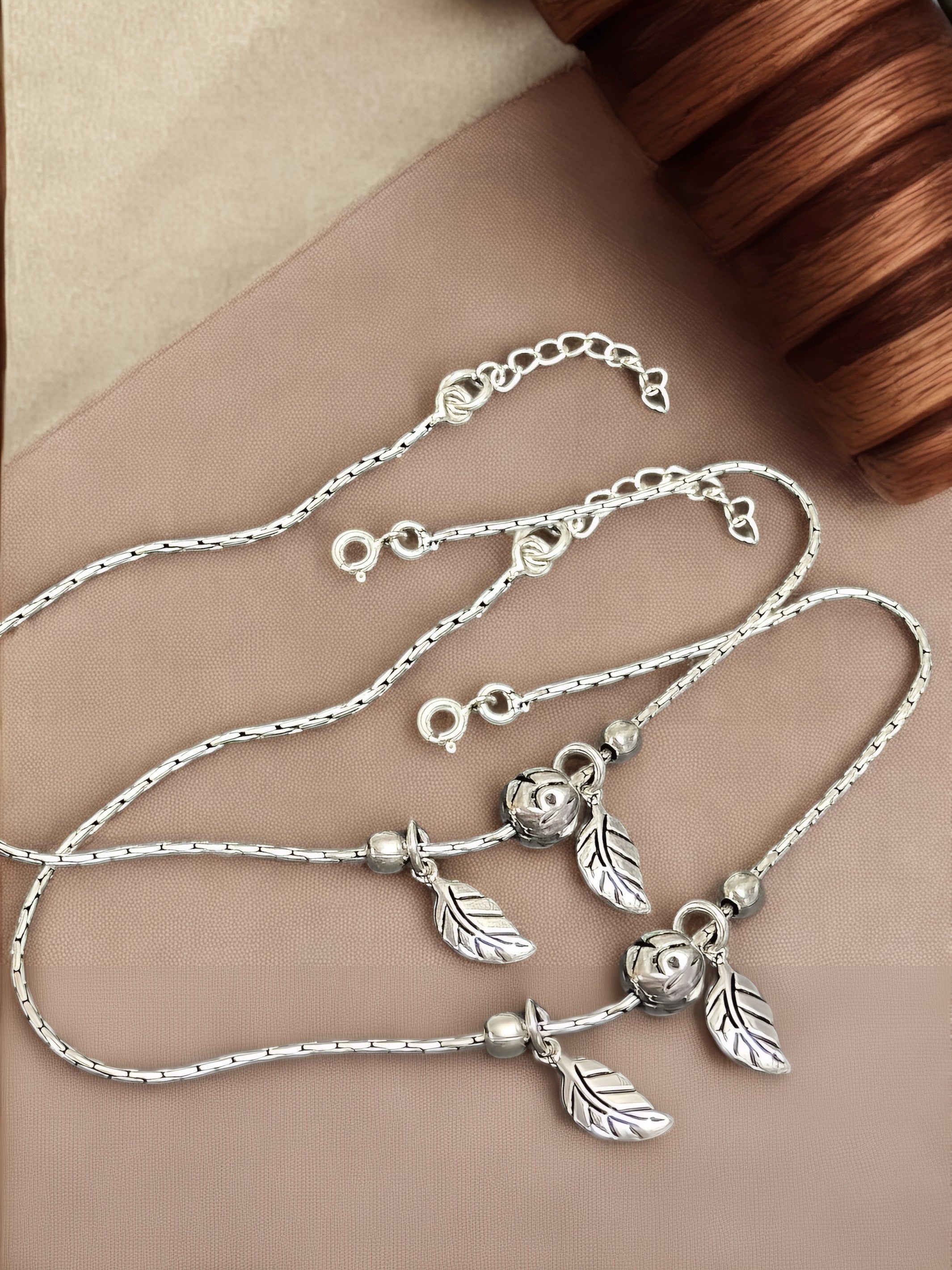 Leaf Ball anklet/ Payal Pair