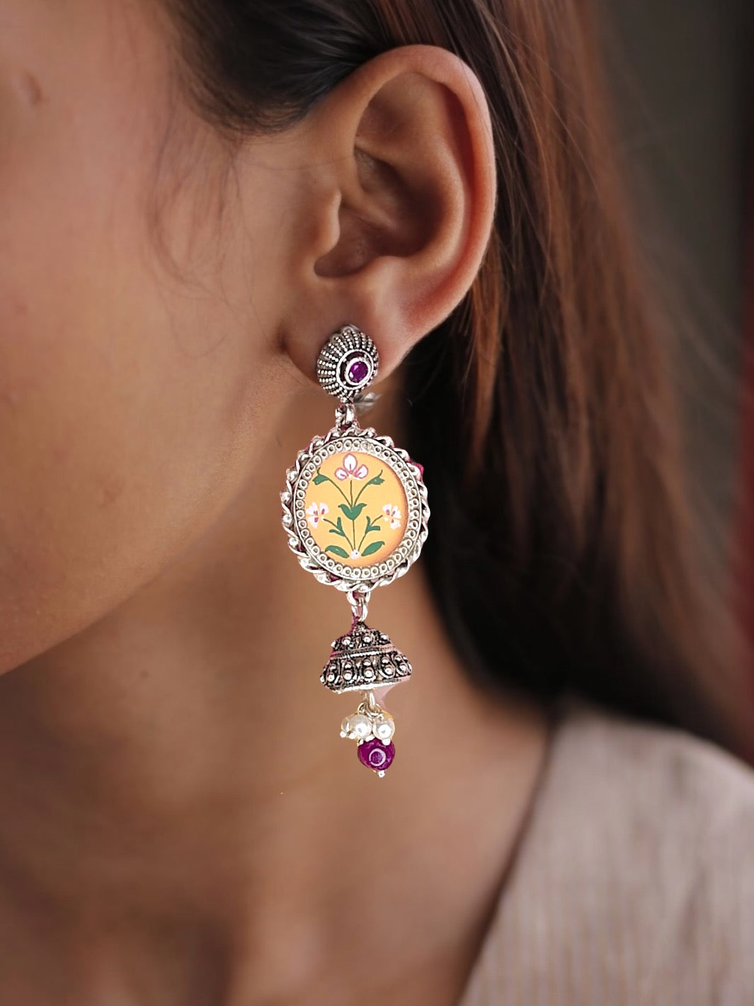 Round shaped Flower Handpainted Earring