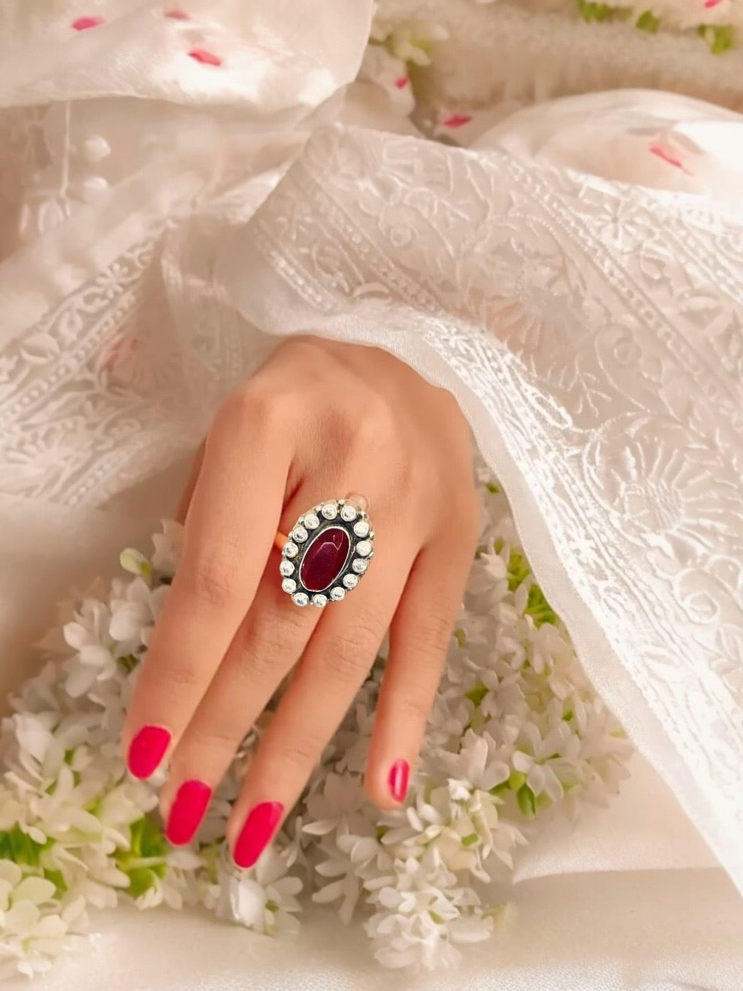 Tattva - The Jadau Oval Ring - PSA Jewels